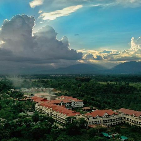 Mayfair Tea Resort Siliguri Eksteriør bilde