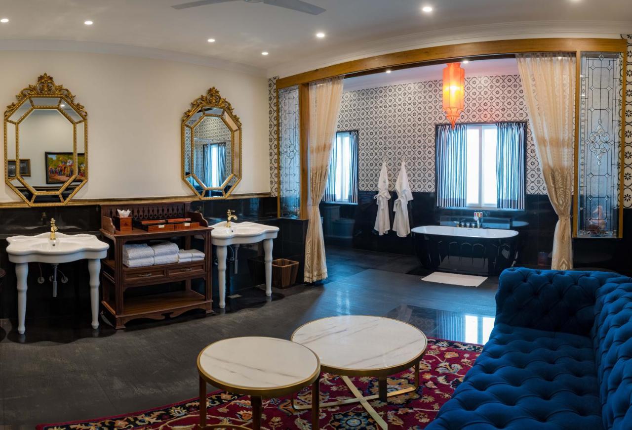 Mayfair Tea Resort Siliguri Eksteriør bilde